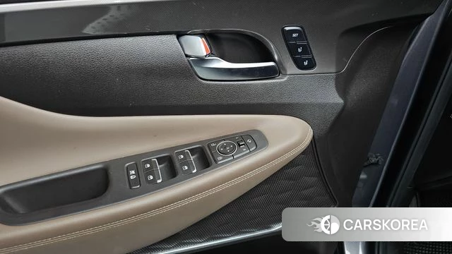 Hyundai Santa Fe TM id 4285438 из Кореи 19