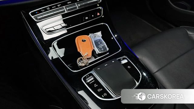 Mercedes-Benz E-Class W213 id 4293700 из Кореи 19