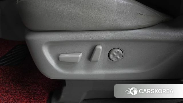Kia All New Carnival id 4430625 из Кореи 19