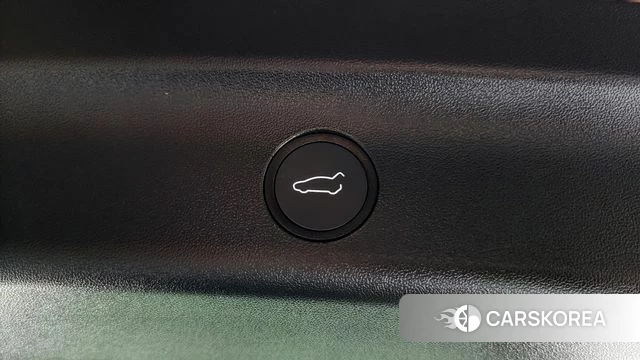 Tesla Model Y id 4381732 из Кореи 19