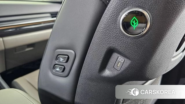 Kia The New Carnival 4th Generation id 4757316 из Кореи 19