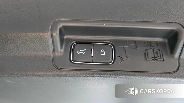 Ford Explorer 6th Generation id 4308900 из Кореи 19