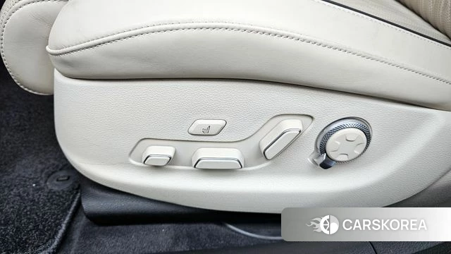 Genesis G80 (RG3) id 4310019 из Кореи 19