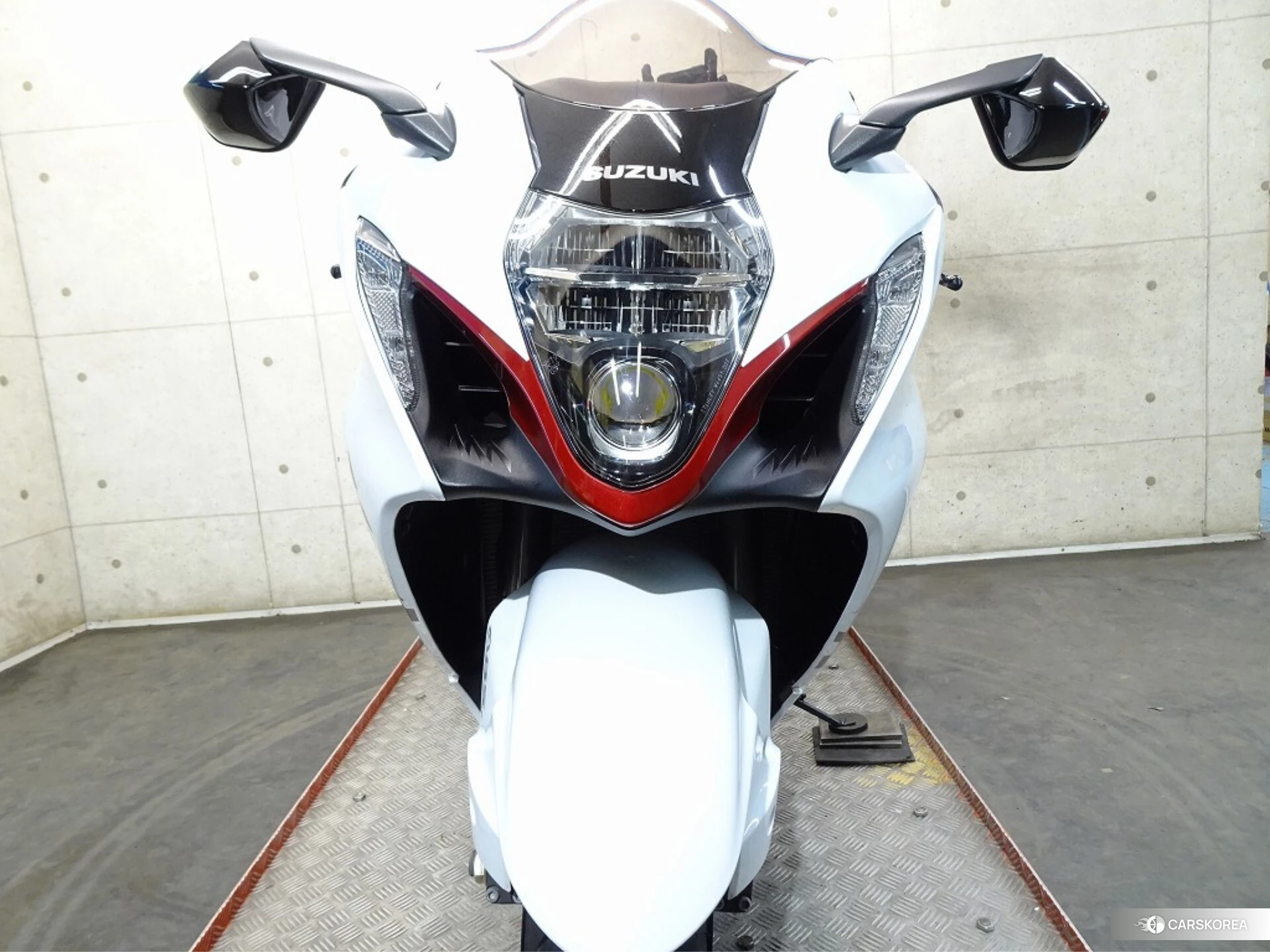 Suzuki GSX1300R HAYABUSA id 4380126 из Японии 19