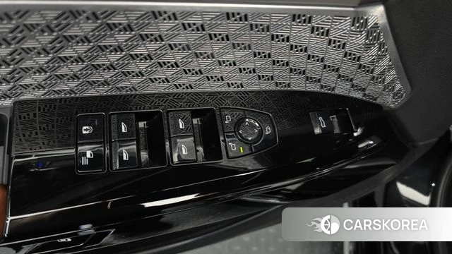 BMW i7 (G70) id 4422188 из Кореи 19