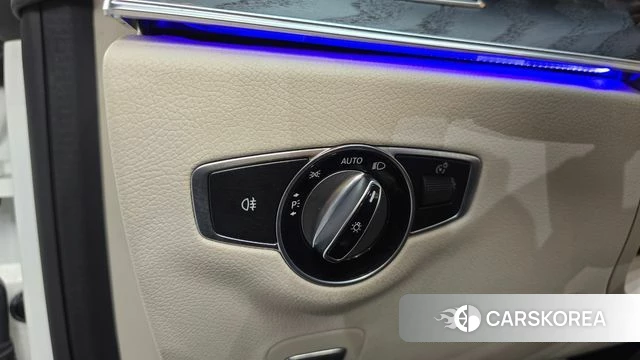 Mercedes-Benz E-Class W213 id 4647605 из Кореи 19