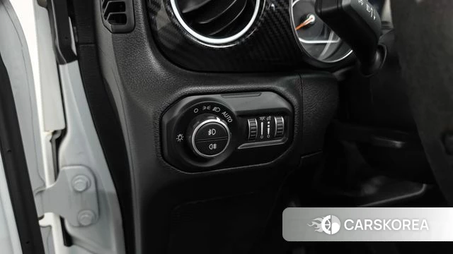 Jeep Wrangler (JL) id 4769308 из Кореи 19