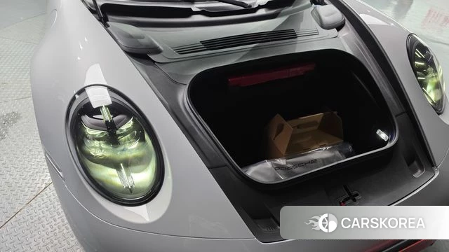 Porsche 911(992) id 4584210 из Кореи 19