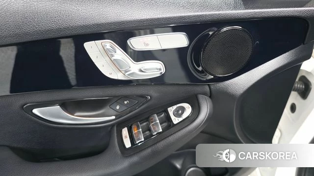 Mercedes-Benz C-Class W205 id 4496420 из Кореи 19