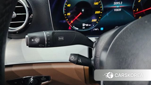 Mercedes-Benz E-Class W213 id 4604454 из Кореи 19