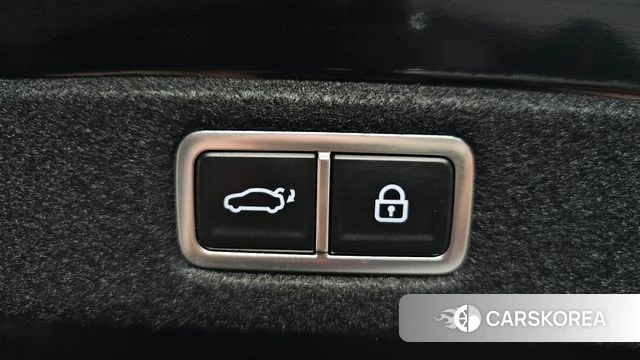 Hyundai Grandeur (GN7) id 4185888 из Кореи 19