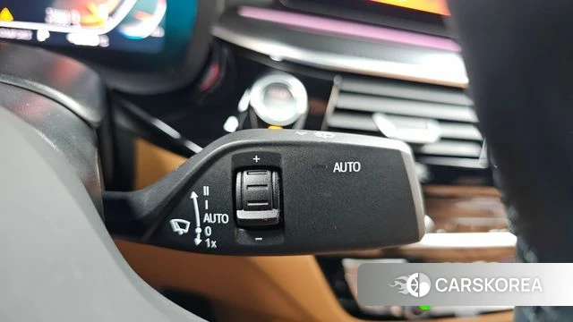 BMW 5 Series (G30) id 4463076 из Кореи 19