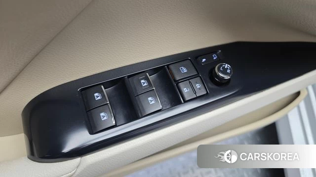 Toyota Camry (XV70) id 4377875 из Кореи 19