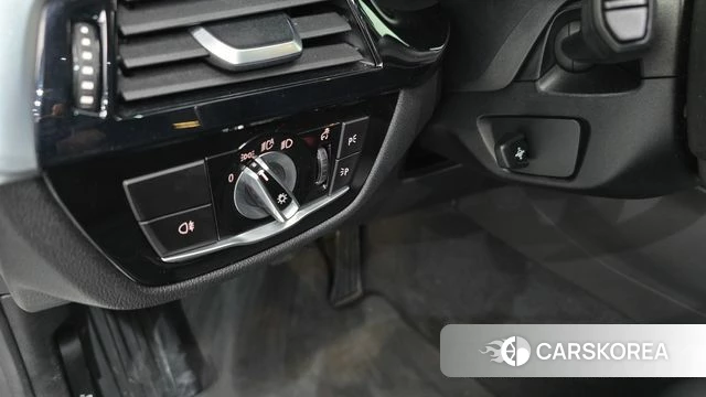 BMW 5 Series (G30) id 4872585 из Кореи 19