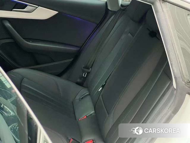 Audi A5 id 4215689 из Китая 19