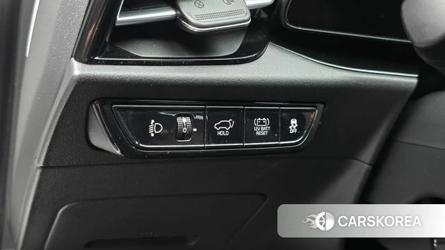 Kia Di Ol Nu Niro id 4881231 из Кореи 19