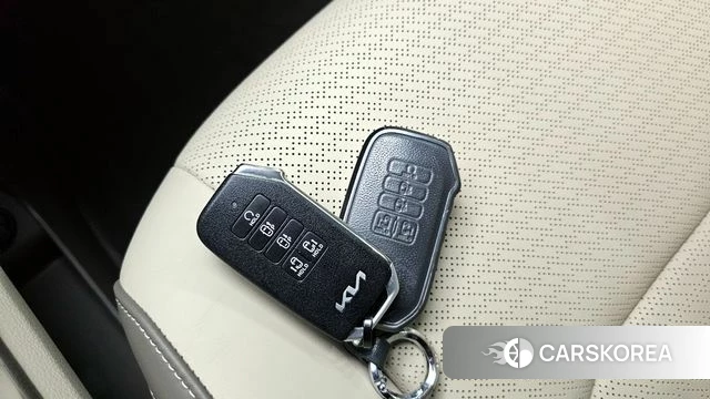 Kia Carnival 4th generation id 4350045 из Кореи 19