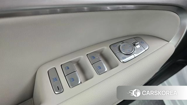 Genesis The New G70 id 4195480 из Кореи 19