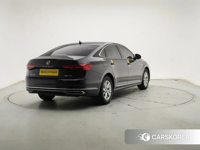 Volkswagen Passat id 4258561 из Китая 19