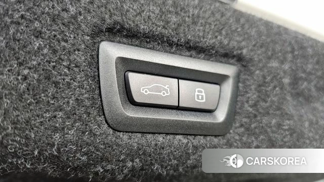 BMW 5 Series (G60) id 4394692 из Кореи 19