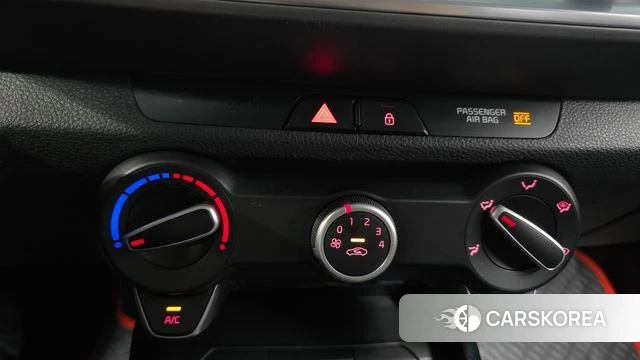 Kia Stonic id 4384790 из Кореи 19