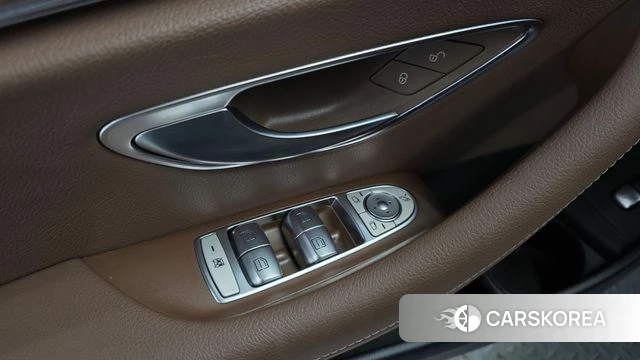 Mercedes-Benz E-Class W213 id 4793745 из Кореи 19