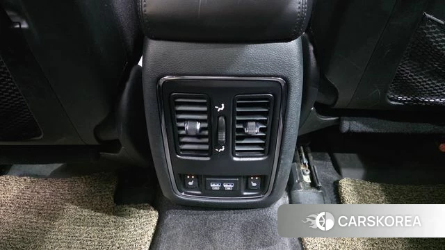 Jeep Grand Cherokee id 4384821 из Кореи 19