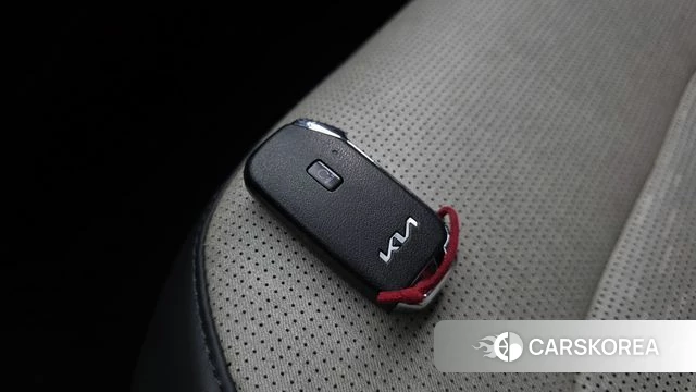 Kia Di Ol Nu Niro id 4382431 из Кореи 19