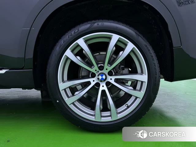 BMW X6 id 4213234 из Китая 19