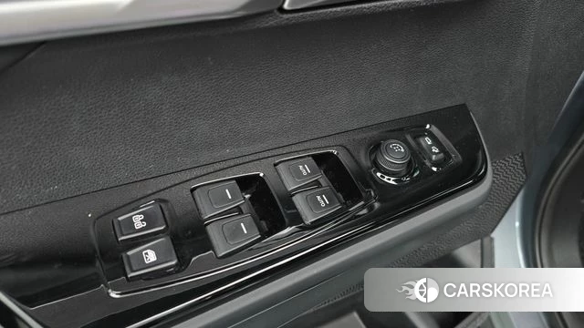 Ssangyong Torres EVX id 4834655 из Кореи 19