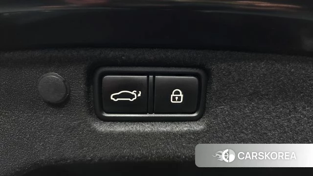 Kia K7 Premier Hybrid id 4339214 из Кореи 19