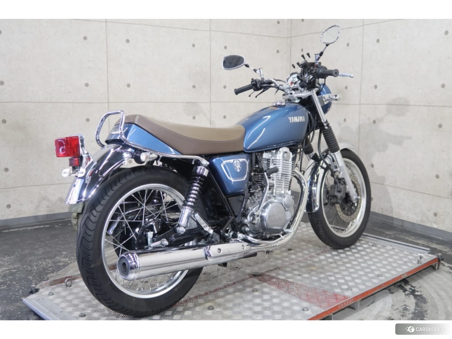 Yamaha SR 400 id 3946268 из Японии 19