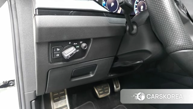 Volkswagen Arteon id 4670930 из Кореи 19