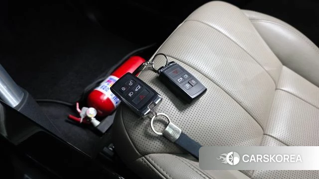 Land Rover Discovery 5 id 4765553 из Кореи 19