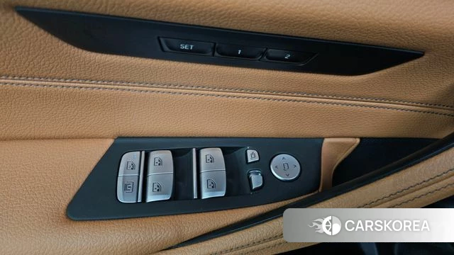 BMW 5 Series (G30) id 4315932 из Кореи 19