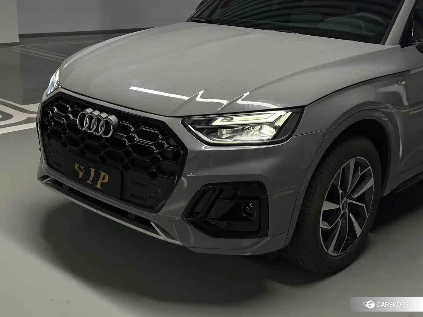 Audi Q5L id 4589484 из Китая 19