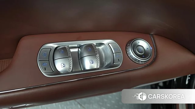 Genesis G90 (RS4) id 4720452 из Кореи 19