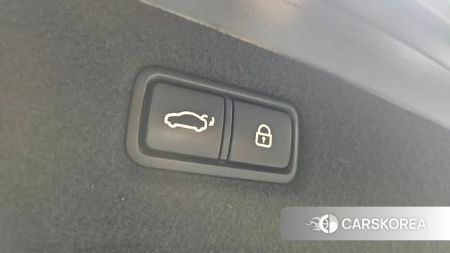 Genesis G90 id 4490692 из Кореи 19
