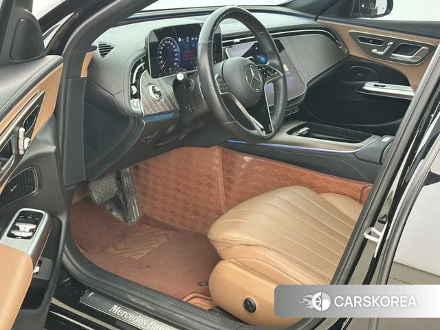 Mercedes-Benz E-class id 4260001 из Китая 19