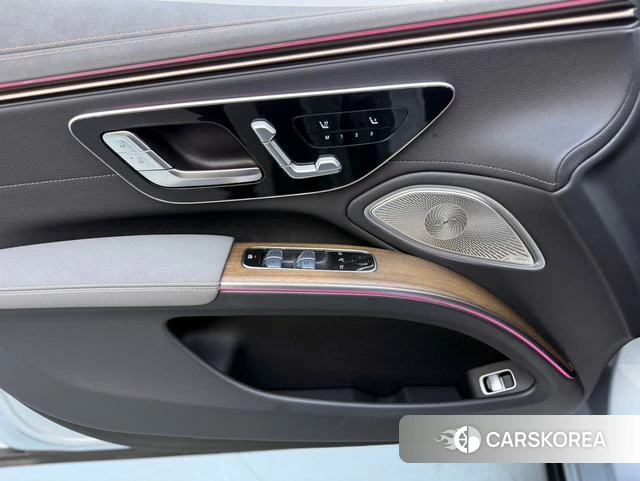 Mercedes-Benz EQS id 4259247 из Китая 19