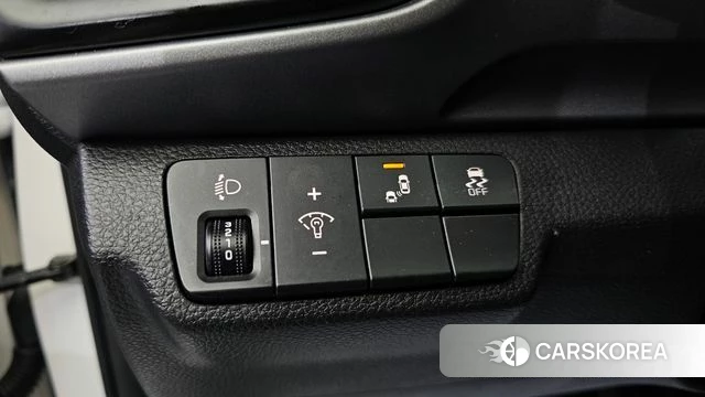 Kia Stonic id 4543218 из Кореи 19