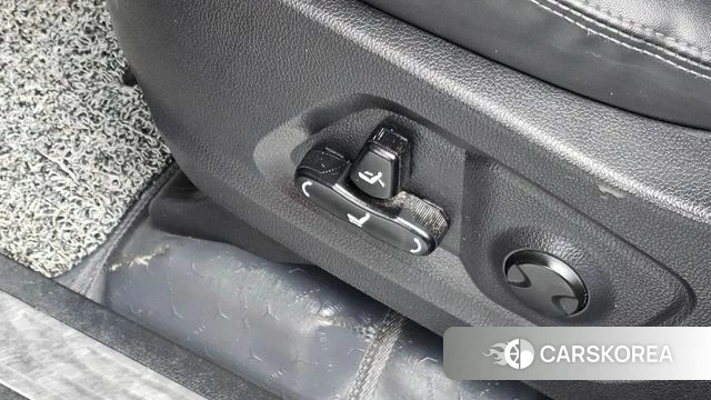 Ssangyong The New Rexton Sports Cannes id 4567339 из Кореи 19