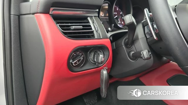 Porsche Macan id 4516394 из Кореи 19
