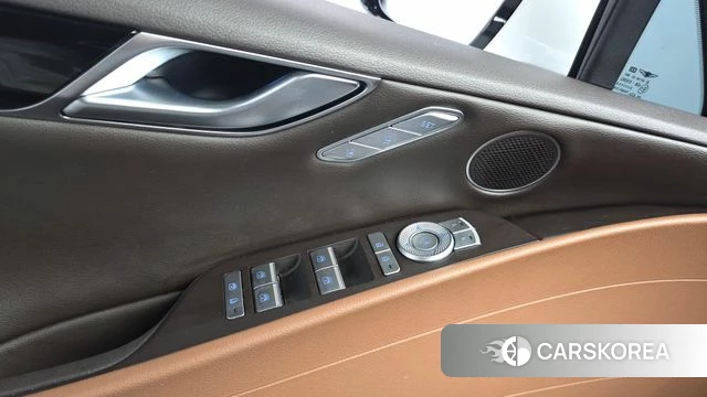 Genesis G80 (RG3) id 4231193 из Кореи 19