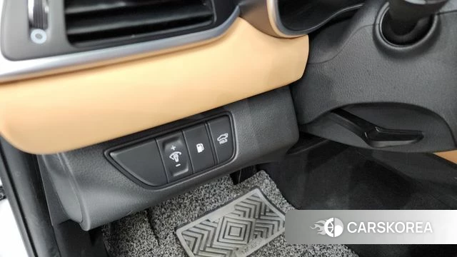 Genesis The New G70 id 4282874 из Кореи 19