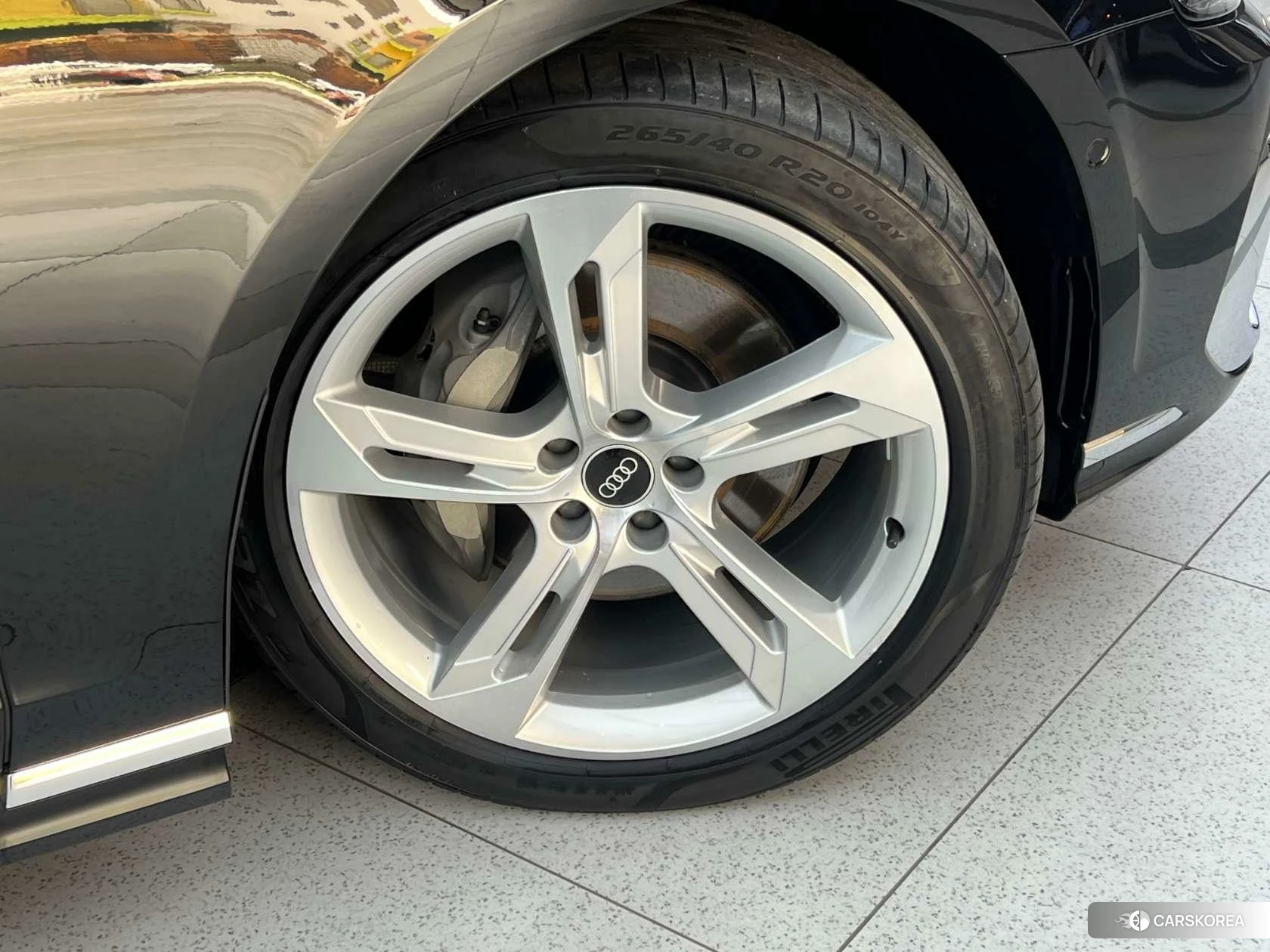 Audi A8 id 4498869 из Китая 19