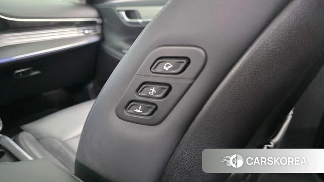 Hyundai The New Grandeur IG id 4632484 из Кореи 19