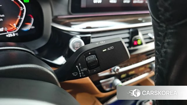 BMW 5 Series (G30) id 4871978 из Кореи 19
