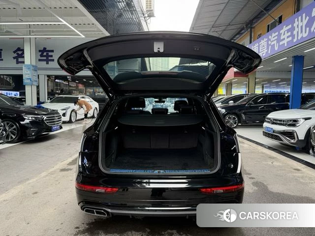Audi Q5L id 4297962 из Китая 19