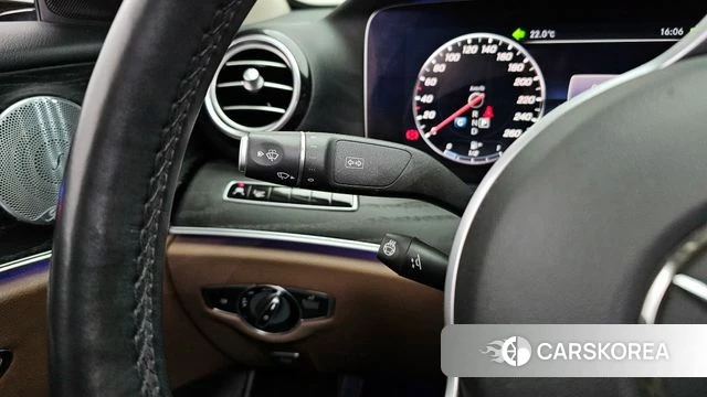 Mercedes-Benz E-Class W213 id 4318077 из Кореи 19